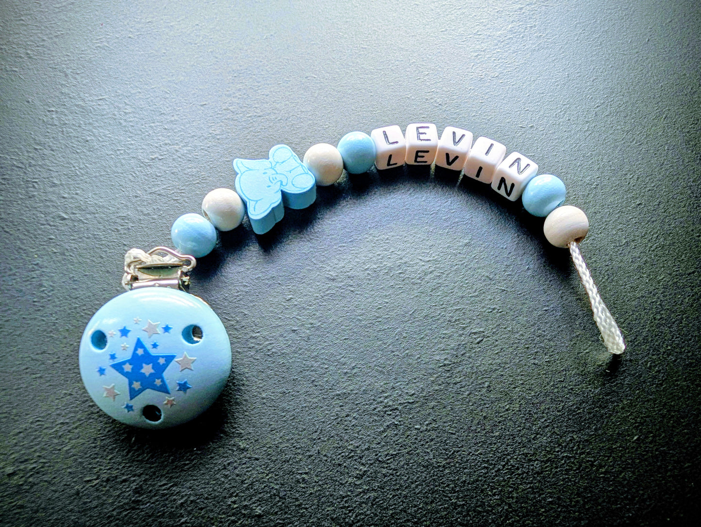 Schnullerkette mit Wunschnamen Blau Elefant Stern – Holzperlen Handgemacht Baby Geschenk Junge